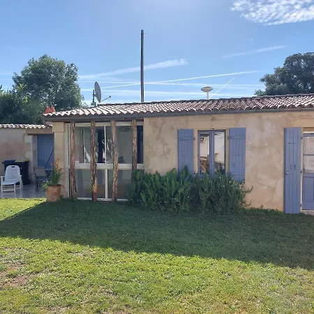 Maison Pour 6 Personnes Avec Piscine Et Proche De La * Aytré