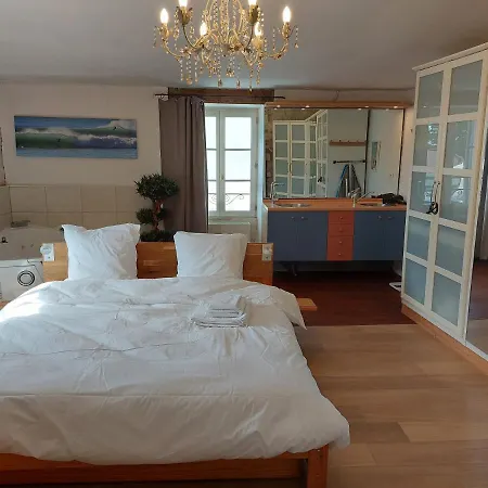 Maison Pour 6 Personnes Avec Piscine Et Proche De La Feriehus Aytré