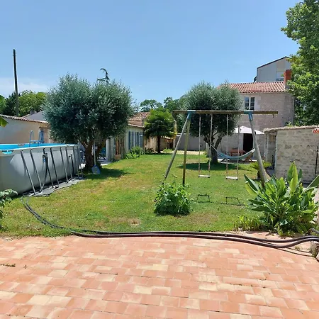 Maison Avec Piscine Et Proche De La Prázdninový dům Aytré